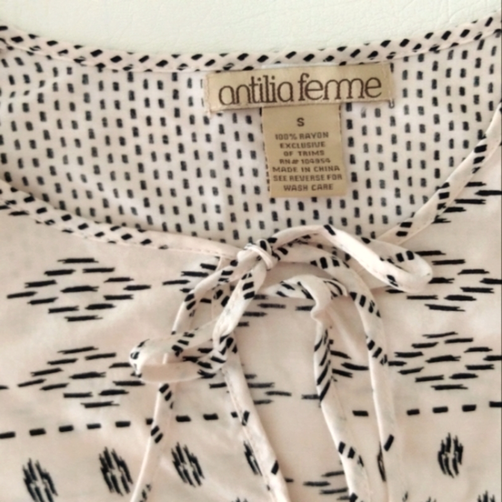 100% Rayon ANTILIA FEMME S BLOUSE CREAM BLACK SMALL